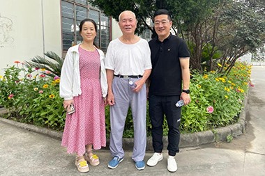 G. He Shijun, ustanovitelj JINHAILUO, je obiskal ZHOUSHAN JWELL Screw&Barrel Co., LTD.